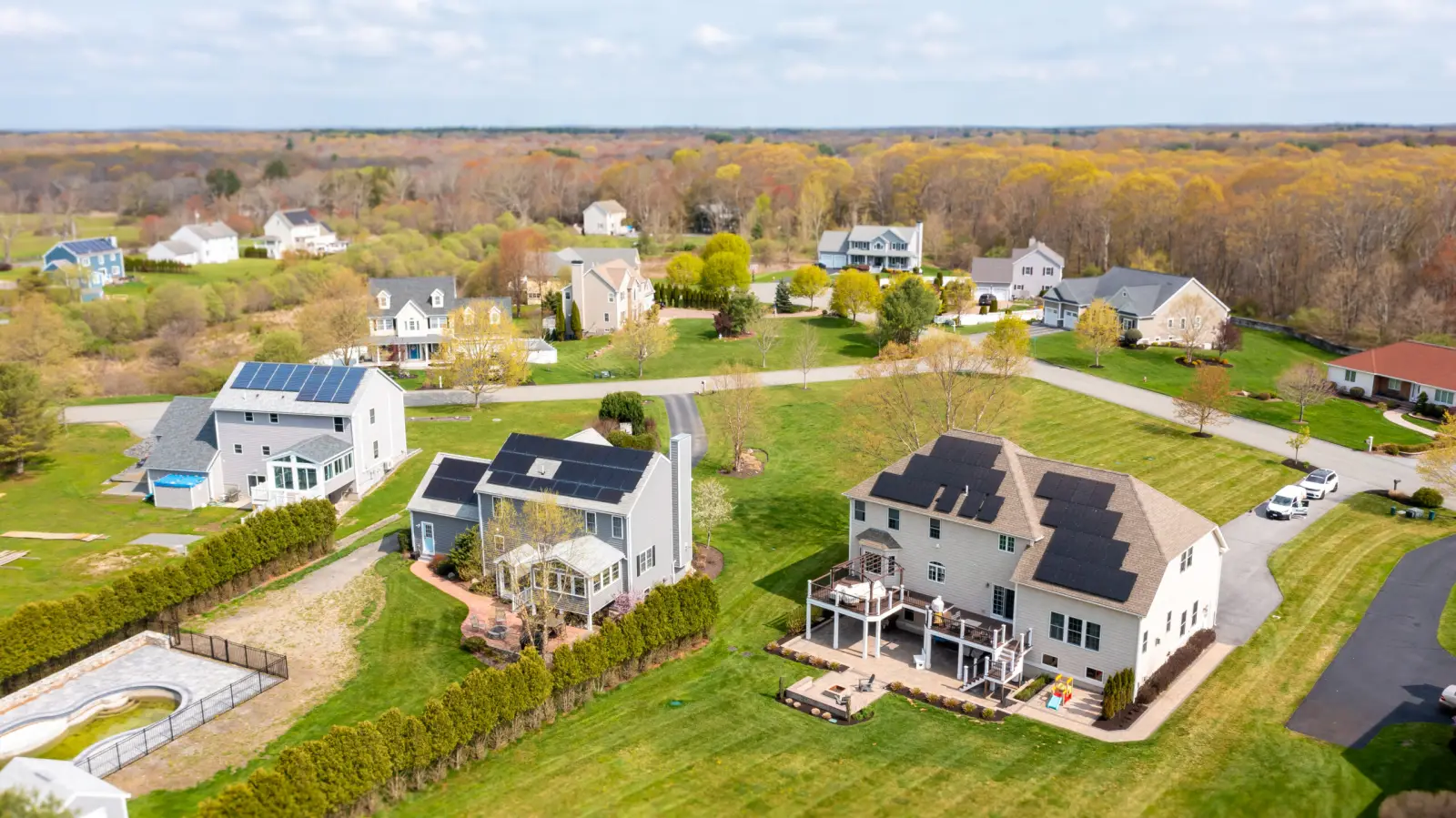 Rooftop Power local install crew at work in Massachusetts